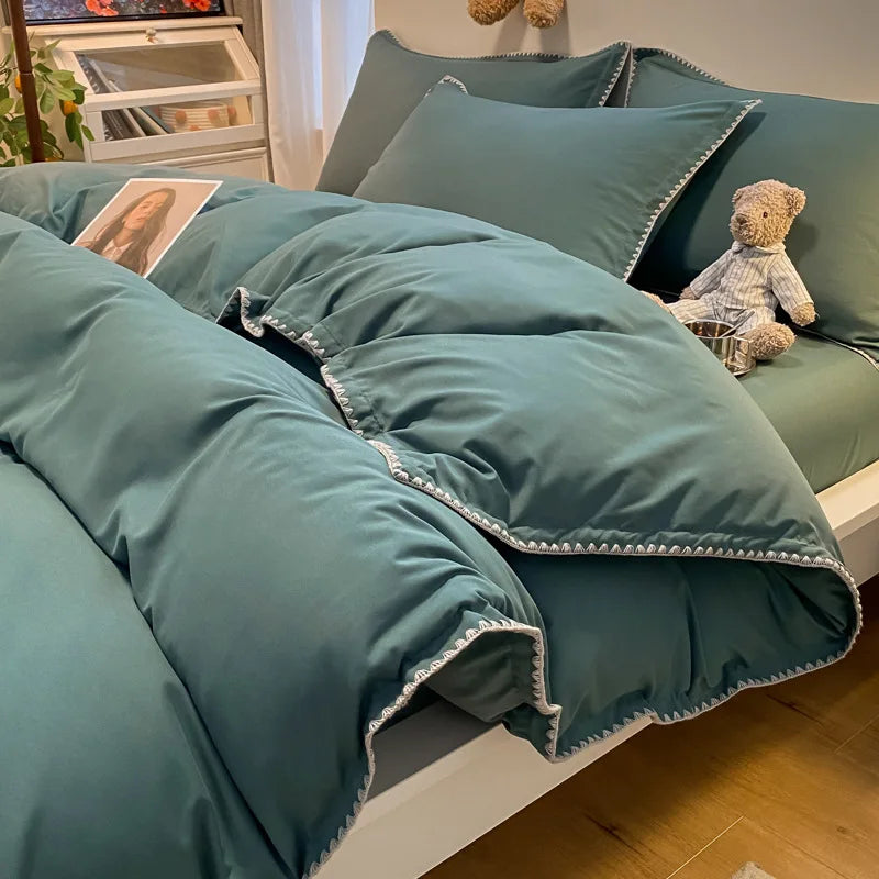 DecorBites™ Cozy Shell Edges Bedding Set: Soft Duvet & Fitted Sheet for Autumn/Winter