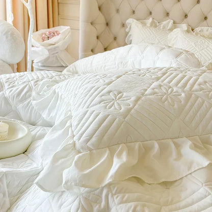 ™ Korean Princess Style Quilted Bedding Set with Lace Ruffles 200x230cm