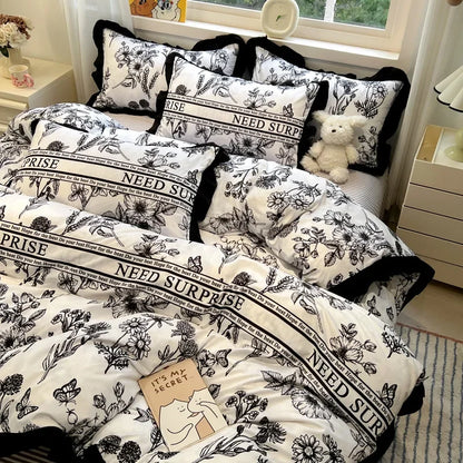 DecorBites™ Black White Printed Bed Skirt Bedding Set - Cozy Skin Friendly Linens