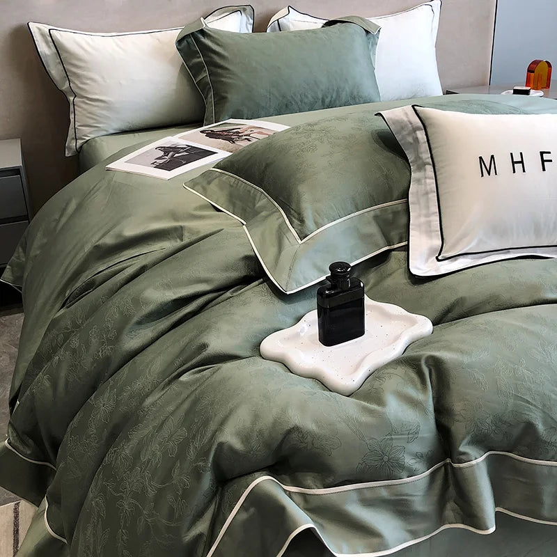 DecorBites™ Jacquard Satin & Egyptian Cotton Patchwork Bedding Set - 4pcs