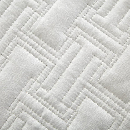 DecorBites™ Cotton Coverlet Bedspread Set with Thick Quilting for Luxurious Bedding