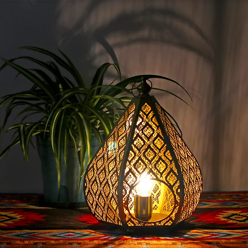 ™ Gourd Candle Holder: European Retro Light Luxury Table Decor Ornament