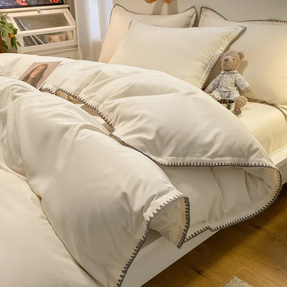 DecorBites™ Cozy Shell Edges Bedding Set: Soft Duvet & Fitted Sheet for Autumn/Winter