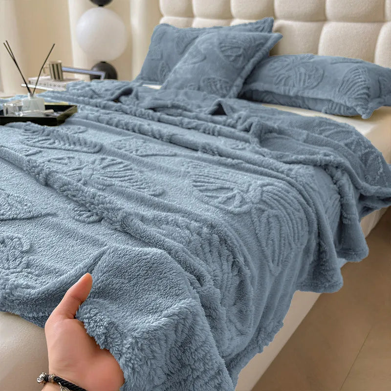 ™ Luxe Chiffon Butterfly Jacquard Throw: Soft & Cozy Blanket for Couch or Bed
