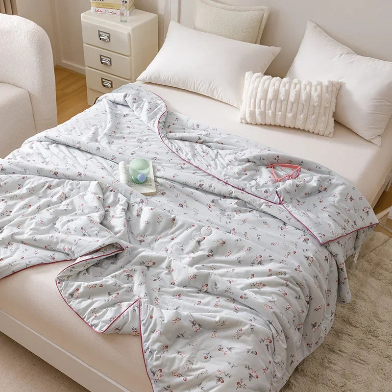DecorBites™ Cooling Summer Blanket | Soft & Breathable Natural Plant Comforter