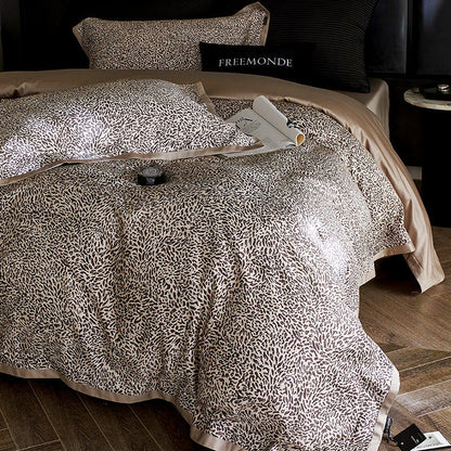 DecorBites™ Leopard Luxury Bedding Set: Silky Soft Lyocell Cotton Duvet Cover, Sheet Set, Pillowcases