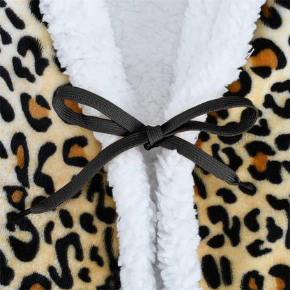DecorBites™ Leopard Print Warm Wearable Lap Blanket - Soft Flannel Shawl Blanket