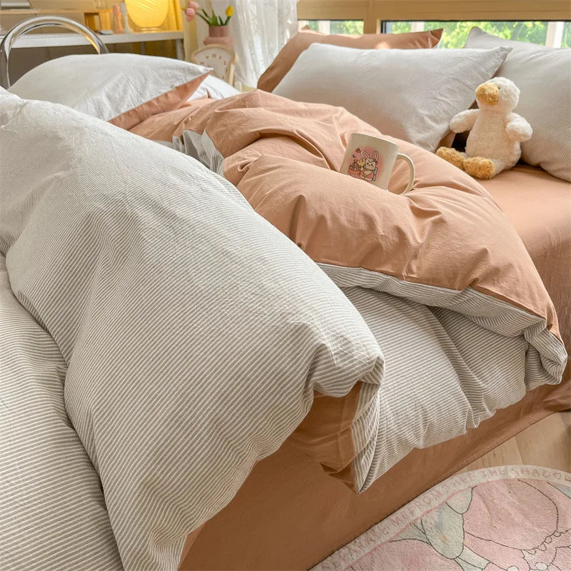 DecorBites™ Cozy Striped Cotton Bedding Set - Breathable & Soft Quilt Kit