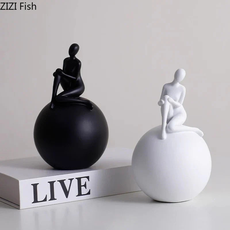 DecorBites™ Geometric Base Character Statue Decor - Resin Sculpture for Aesthetic Room Ornaments