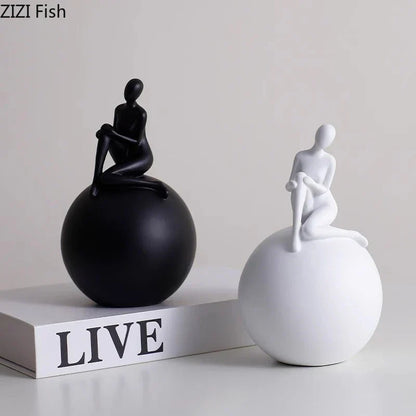 DecorBites™ Geometric Base Character Statue Decor - Resin Sculpture for Aesthetic Room Ornaments