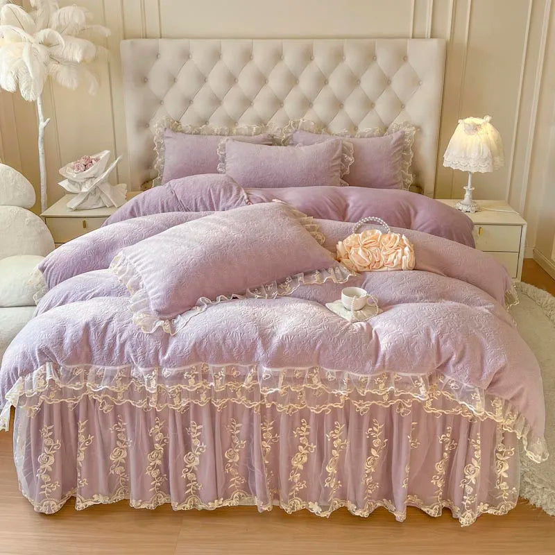™ Lace Princess Bedding Set with Velvet Bed Skirt & Quilt Cover