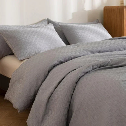 DecorBites™ Comforter and Pillowcase Quilt Set: Soft, Breathable, and Durable for Queen Bed