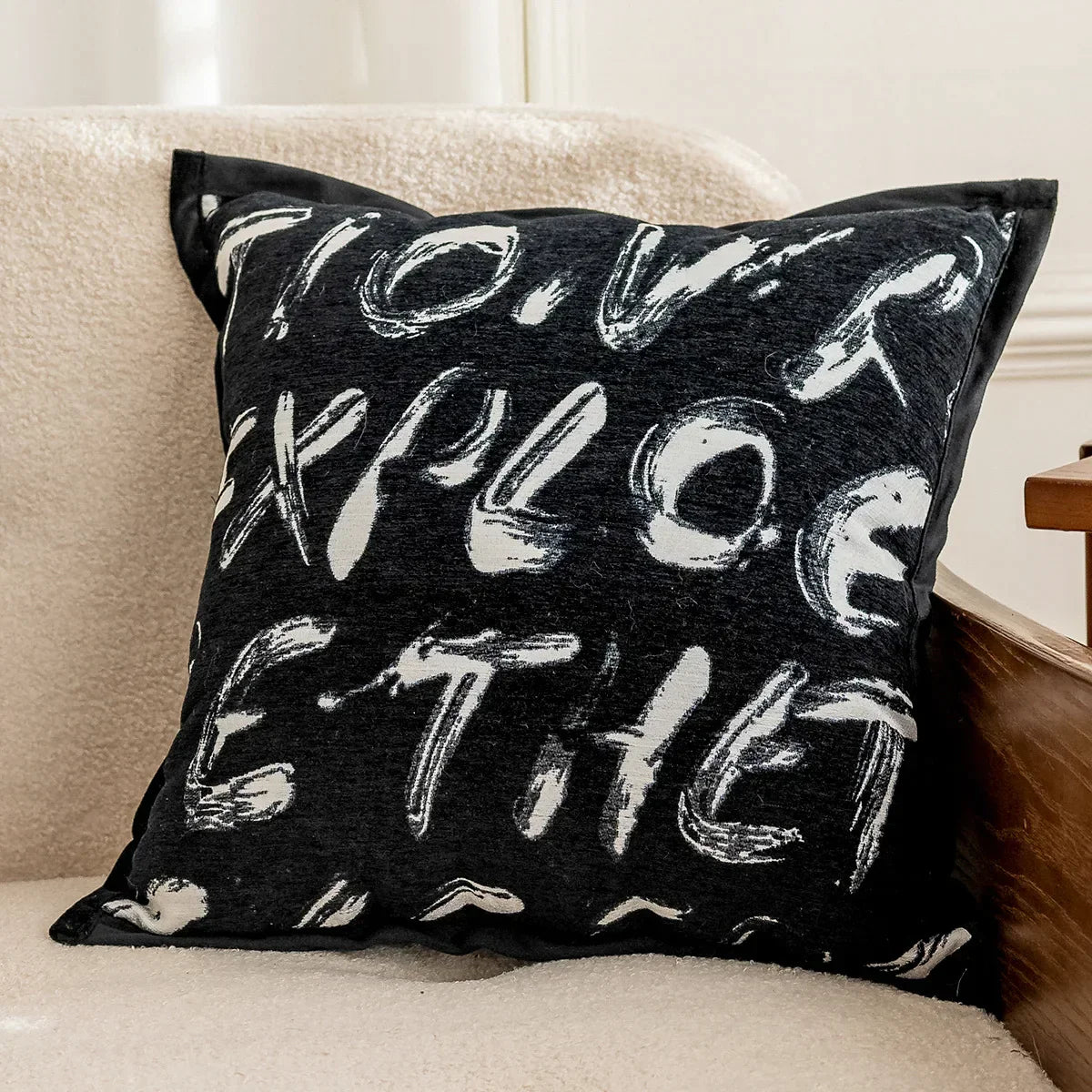 DecorBites™ Geometric Jacquard Cushion Cover 45*45 Modern Design Sense Pillowcase
