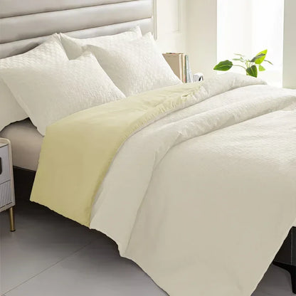 DecorBites™ Comforter and Pillowcase Quilt Set: Soft, Breathable, and Durable for Queen Bed