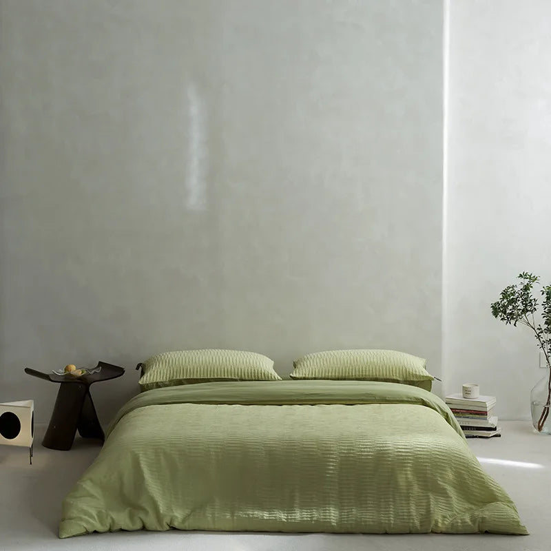DecorBites™ 100% Cotton Foam Yarn Bedding Set with Solid Color Jacquard Design