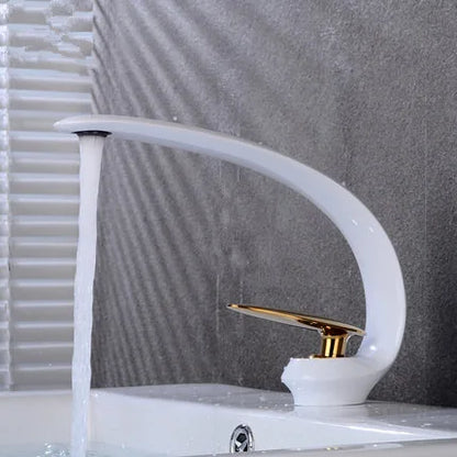 DecorBites™ Brushed Gold Basin Faucet - Single Handle Bathroom Sink Faucet