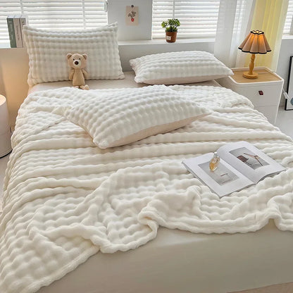 DecorBites™ Bubble Velvet Blanket: Soft Cozy Flannel Sofa Cover, Single/Double, Office Nap & Air Conditioning