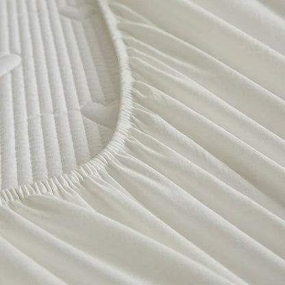 DecorBites™ Love Pattern Cotton Fitted Sheet Single - Anti-Slip, Dustproof & Luxury