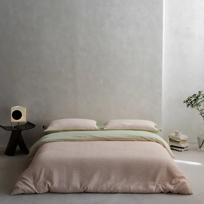 DecorBites™ 100% Cotton Foam Yarn Bedding Set with Solid Color Jacquard Design