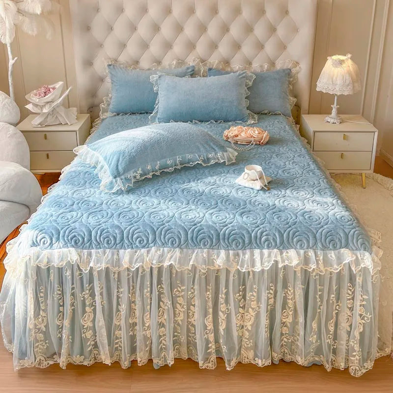 ™ Lace Princess Bedding Set with Velvet Bed Skirt & Quilt Cover