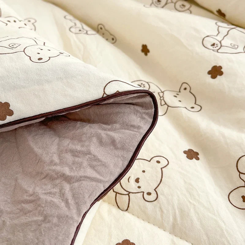 DecorBites™ Breathable Double Gauze Queen Quilt with Soya Fibre Filling