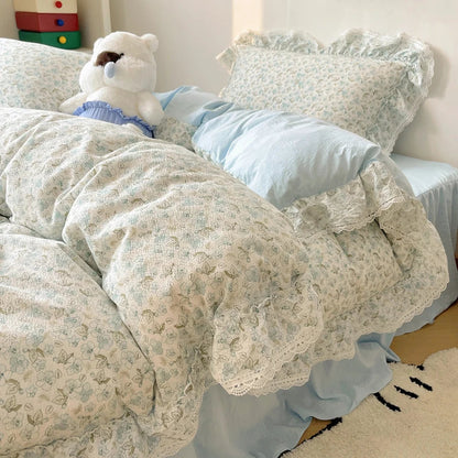 DecorBites™ Korean Lace Ruffles Bedding Set with Bed Skirt, Soft Skin-Friendly Material