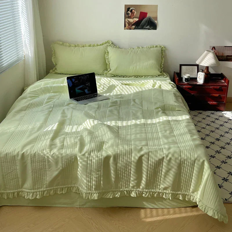 DecorBites™ Korean Princess Lace Ruffles Summer Quilt Bedspread - 3Pc Bedding Set