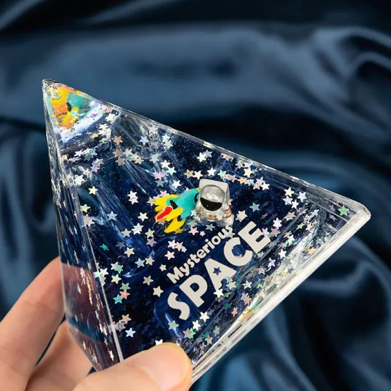 DecorBites™ Astronaut Drift Keychain: Creative Liquid Hourglass Stress Relief Toy & Home Decor