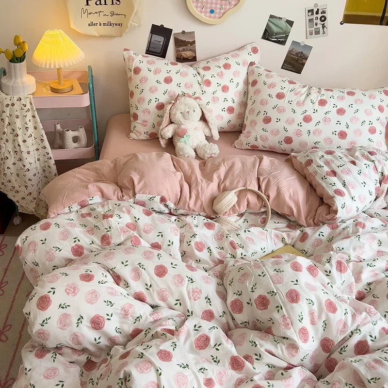 DecorBites™ Cartoon Style Printed Comforter Set 4Pcs Lightweight Duvet Kits Bedding Set