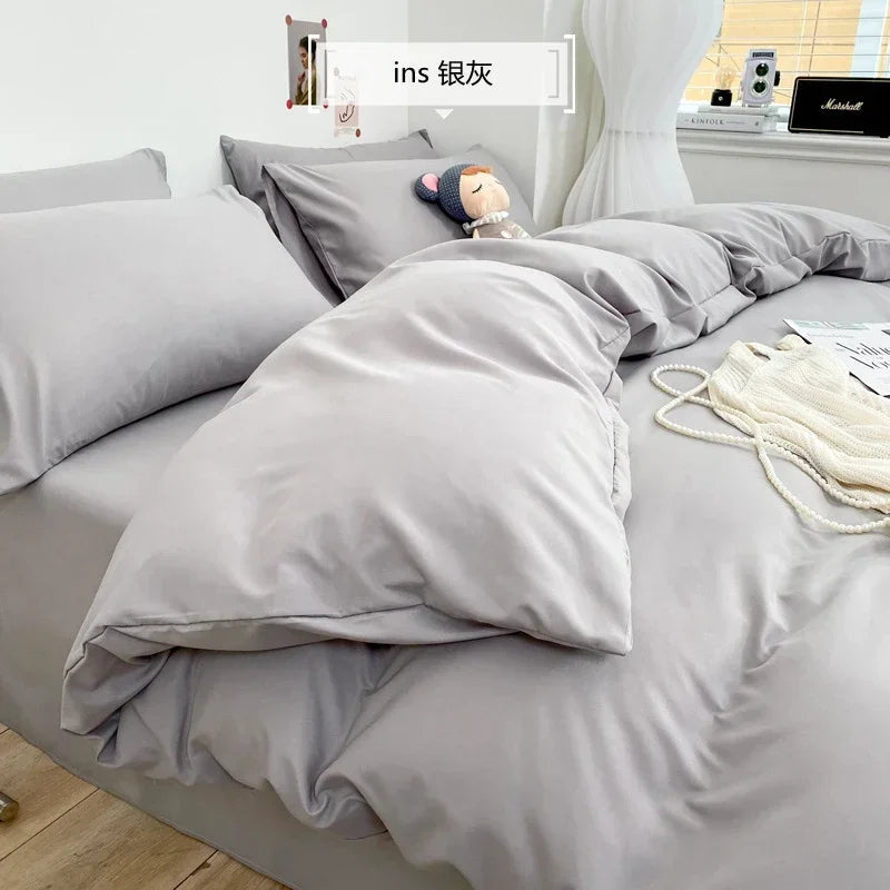 DecorBites™ Comfort King Size Bedding Set: Soft Duvet Cover & Pillowcases, Affordable & Durable
