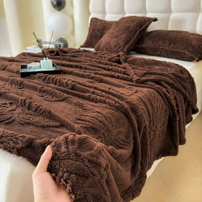 ™ Luxe Chiffon Butterfly Jacquard Throw: Soft & Cozy Blanket for Couch or Bed