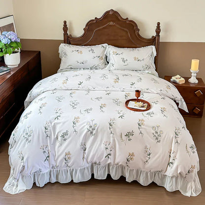 DecorBites™ French Flowers Lace Ruffles Princess Bedding Set with Bed Sheet Pillowcases