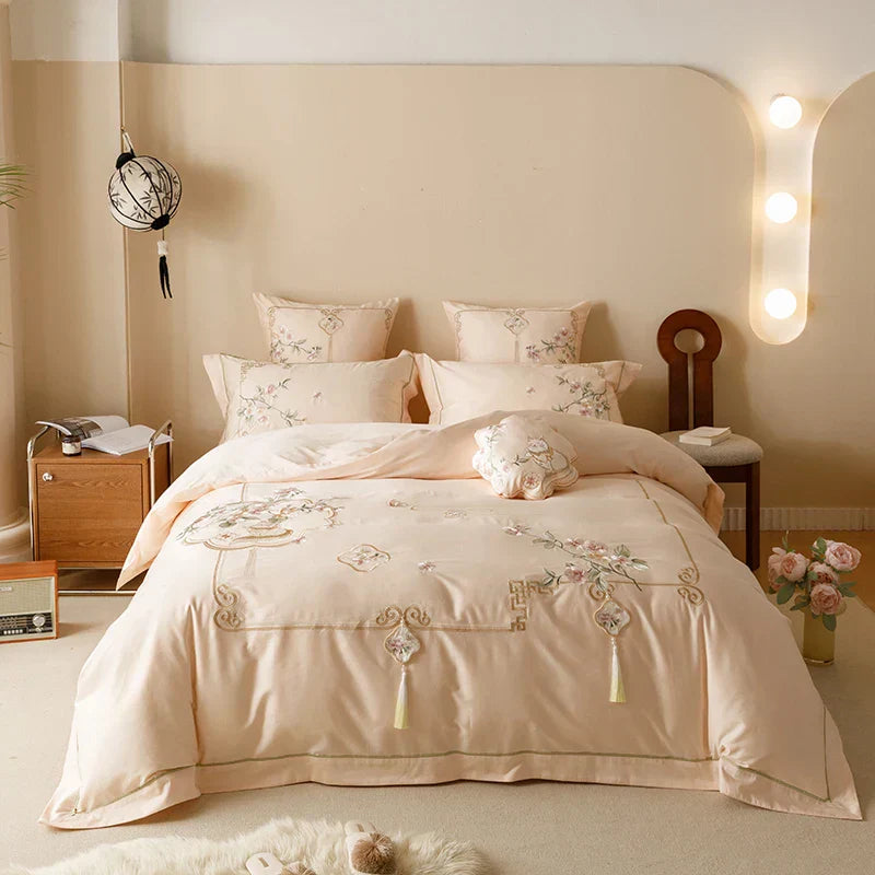 DecorBites™ Luxe Flowers Embroidery 1000TC Egyptian Cotton Bedding Set with 2 Pillowcases