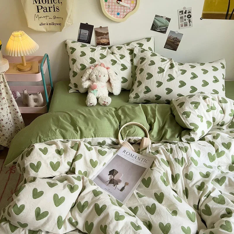DecorBites™ Cartoon Style Printed Comforter Set 4Pcs Lightweight Duvet Kits Bedding Set