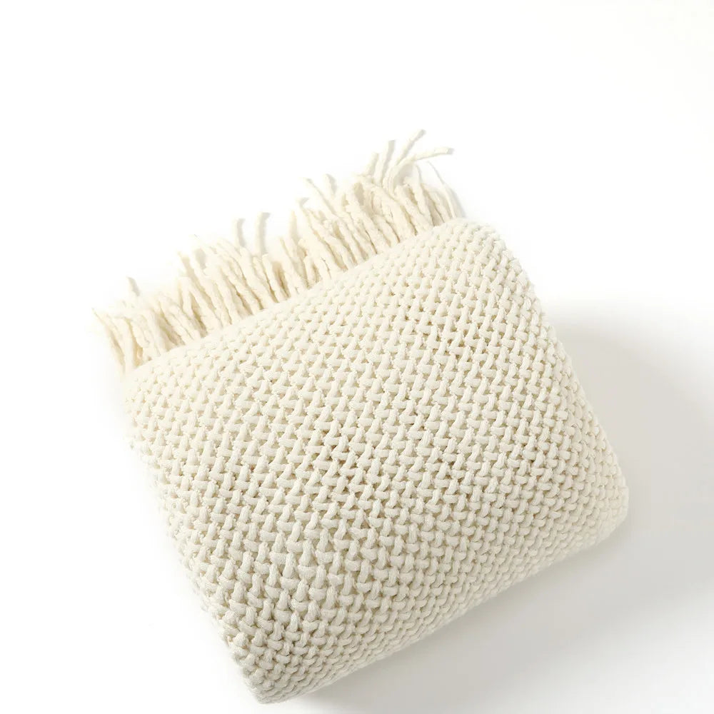 DecorBites™ Knitted Nordic Sofa Blanket - Soft Wool Blend Bed End Towel for Hotel Bedroom Decor