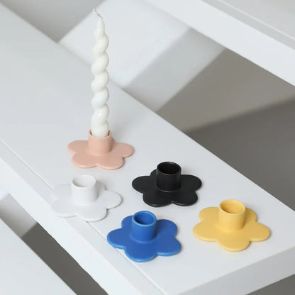 DecorBites™ Cartoon Flower Ceramic Candle Holder Candelabrum Desktop Storage Accessory