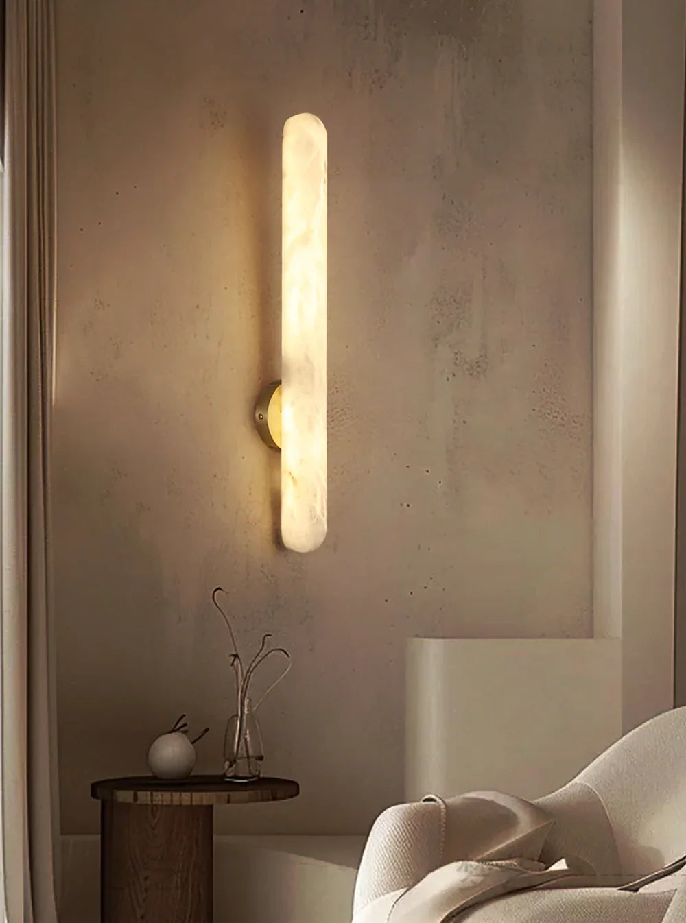 Selune Alabaster Column Wall Light