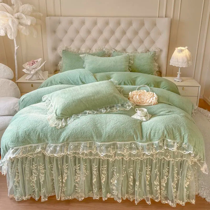 ™ Lace Princess Bedding Set with Velvet Bed Skirt & Quilt Cover