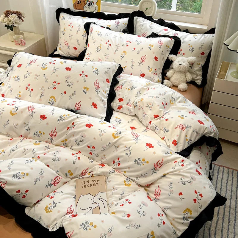 DecorBites™ Black White Printed Bed Skirt Bedding Set - Cozy Skin Friendly Linens