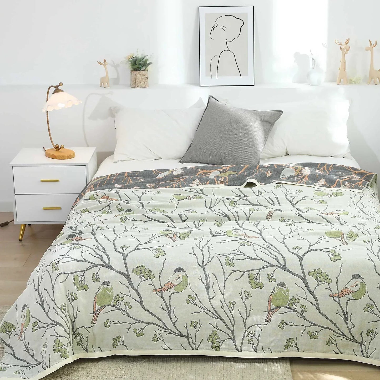 DecorBites™ 100% Cotton Gauze Summer Blanket - Soft Floral Throws for Sofa and Bed