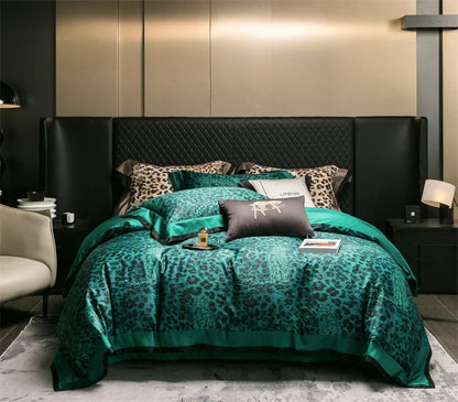 DecorBites™ Egyptian Cotton Leopard Print Luxury Bedding Set, Silky Soft Bed Sets