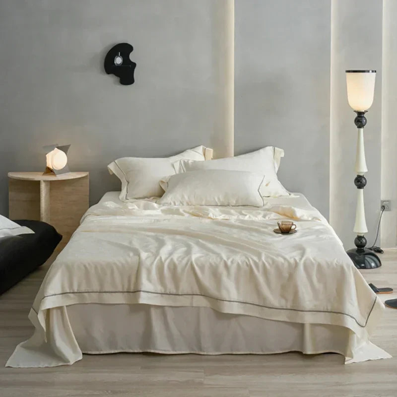 DecorBites™ Luxe Lyocell Jacquard Summer Blanket with Mulberry Silk Fill Comforter