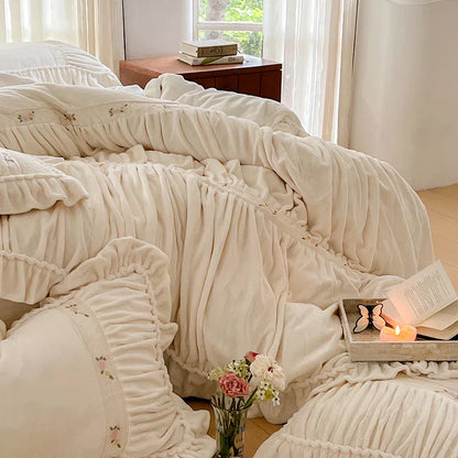 DecorBites™ French Pleat Lace Ruffles Bedding Set, Velvet Fleece Duvet Cover, Embroidered Flowers