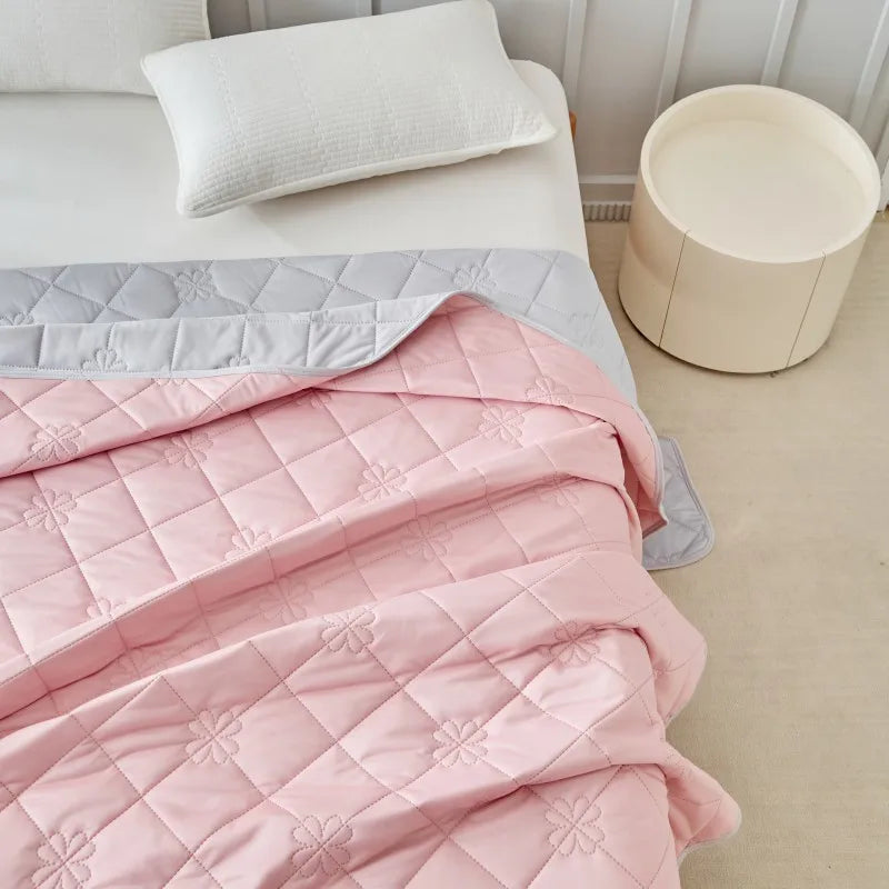 DecorBites™ Cool Summer Blanket: Lightweight Soft Ice Cooling Comforter for Hot Sleepers