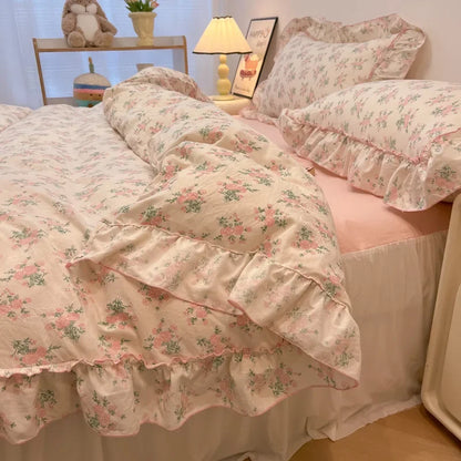DecorBites™ Lace Bedding Set: Printed Design, Single Queen Size, Cozy Quilt Cover, Fitted Sheet, 2 Pillowcases