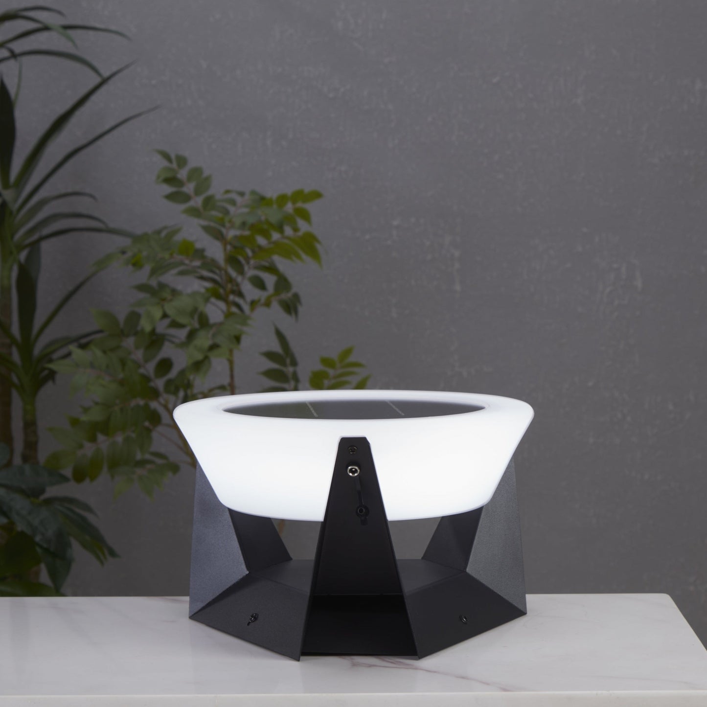 Solar Glow Outdoor Lamp