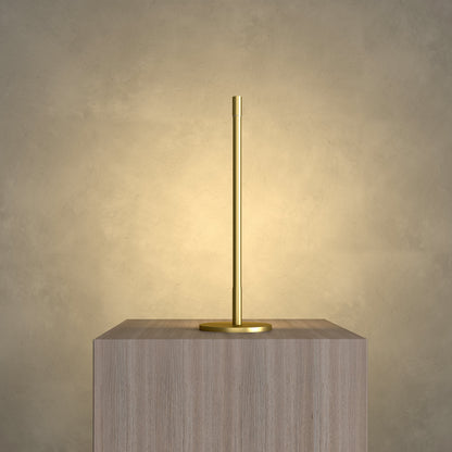 Léger LED Table Lamp