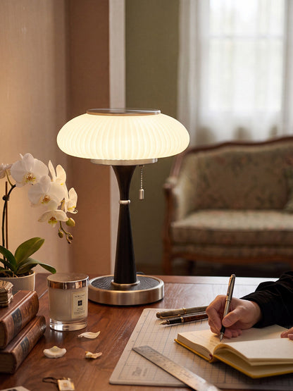 Sylva Mushroom Glass Table Lamp