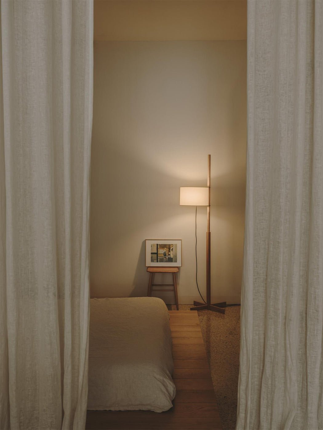 TMM Wood Floor Lamp