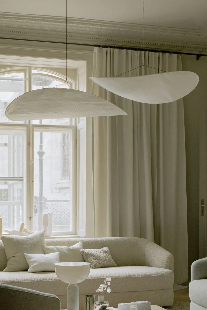 Tense Pendant Light